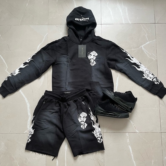 FLAME LOGO R.E SHORTS - Picture 3 of 3